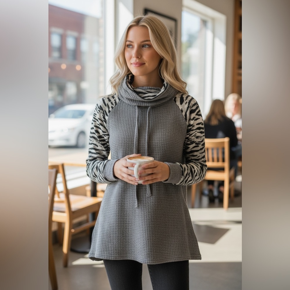ANDTHEWHY Women's Small Animal Print Cowl Neck Long Sleeve Semi Sheer Pullover